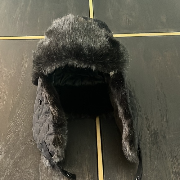 Hat Express. - Picture 2 of 3